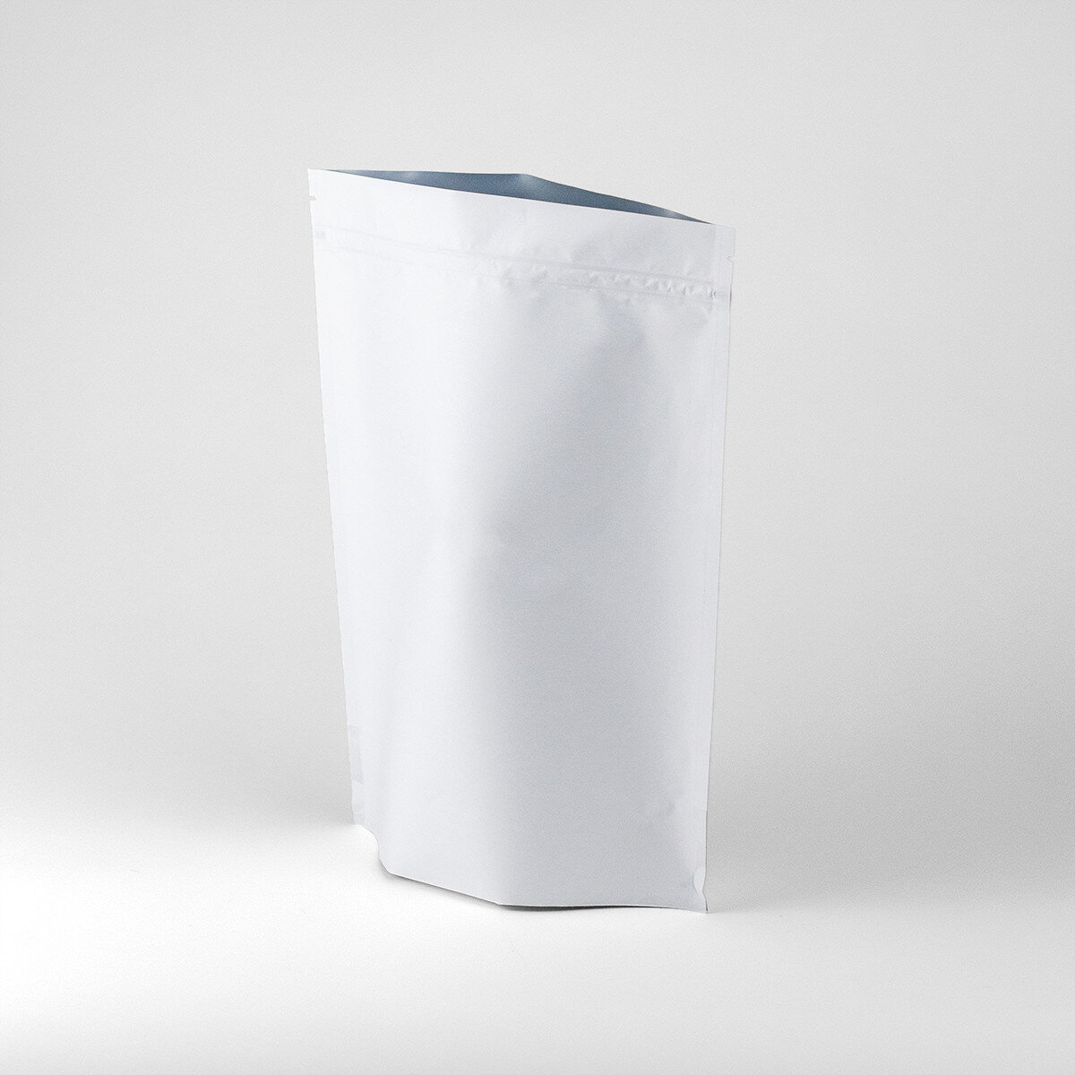 Advantages of SanTe Matte White Stand-Up Pouches